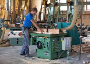 WOLSKI - okna - produkcja drewnianej stolarki otworowej - produkcja drewnianych okien i drzwi.