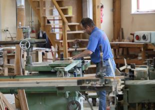 WOLSKI - okna - produkcja drewnianej stolarki otworowej - produkcja drewnianych okien i drzwi.